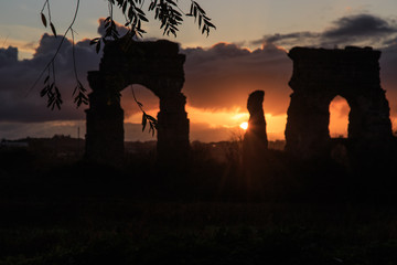 Secret Rome. Park of acqueducts