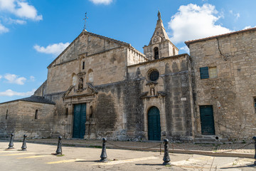 Fototapeta na wymiar The cathedral of Notre Dame de la Major in Arles, France.