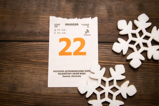 Początek astronomicznej zimy. Najkr&oacute;tszy dzień roku.