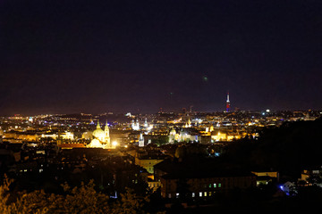 Fototapeta na wymiar ストラホフ修道院からみたプラハ夜景