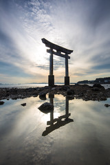 海の鳥居