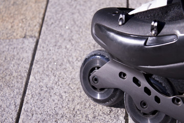 Freestyle roller skates