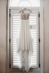 Fototapeta premium Dress shot on window