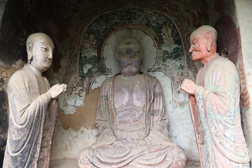 Obraz premium Maijishan Cave-Temple Complex in Tianshui , Gansu Province , China. Artistic treasures of Maiji Mountain caves. UNESCO World Heritage Site.