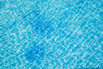 blue water in swimming pool