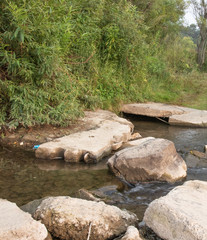  large stones blocked the stream