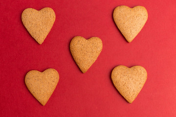 Obraz na płótnie Canvas red heart cookie background