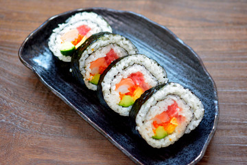 海鮮太巻き寿司 © Hanasaki