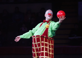 the clown's performance at the circus © Andrey