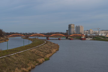 Fototapeta na wymiar Wrocław, most Trzebnicki