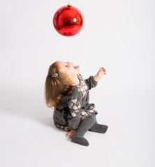 Con bolas y a lo loco, juego navide&ntilde;o