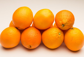 Naranja fruta de invierno, llena de vitaminas C, ideal para tomar en zumos, es dulce con un cierto toque ácido