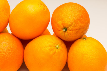 Naranja fruta de invierno, llena de vitaminas C, ideal para tomar en zumos, es dulce con un cierto toque ácido