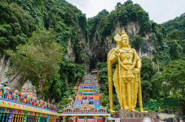 Entrance to Batu Caves with the Murugan statue (Kuala Lumpur, Malaysia) - 309176760