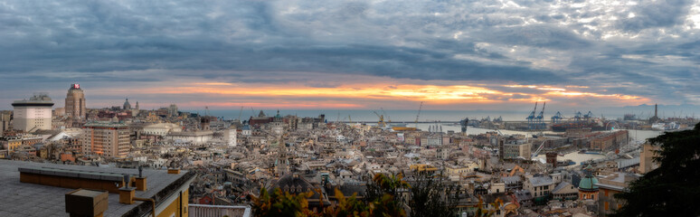 Genova panoramica intera