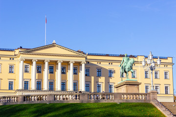 Fototapeta na wymiar The Royal Palace with the statue of King Carl Johan, Oslo, Norway
