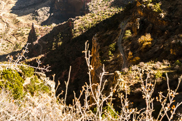 People on the Bright Angel trail in the Grand Canyon, Arizona