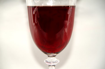 Rotwein im Glas