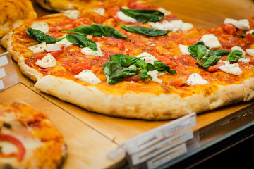 pizza with basil and mozzarella 