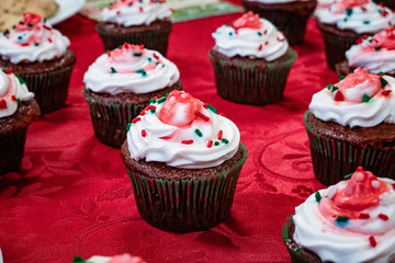 comida navideña, alimentos, empanada, quesos, carnes maduradas pepinillos, Colombia Cundinamarca