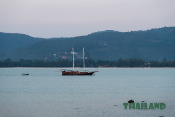 Без парусов