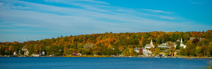 Obraz premium Autumn Seaside Town 