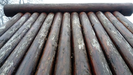 The effect of moisture on wood. A construction log for use in construction without longitudinal...