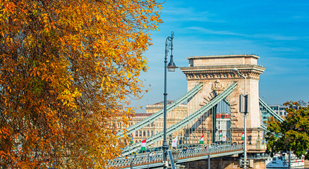 Chain Bridge in autumn in Budapest