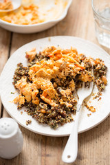 Turkey in yoghurt sauce with spinach quinoa 