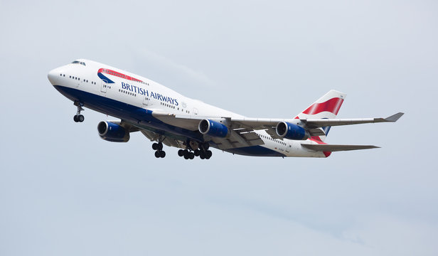 Chicago, USA - June 15, 2018: Boeing 747-400 British Airways lands at O'Hare International Airport.