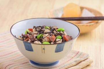 ひじきご飯