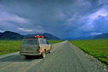 Heading north to Inuvik on The World Famous Dempster Highway, NWT, Canada. Only one truck seen all...