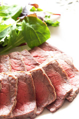 ローストビーフサラダ