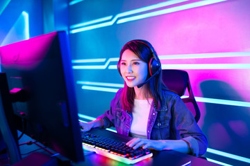 Young Asian cyber sport gamer © ryanking999