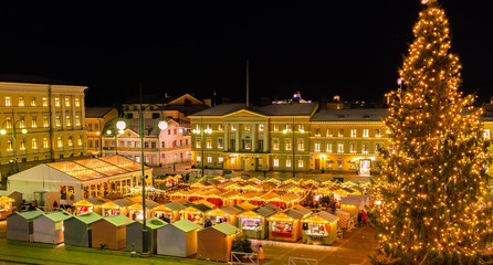 Fototapeta na wymiar Helsinki Christmas Market On Senate Square ,Finland 