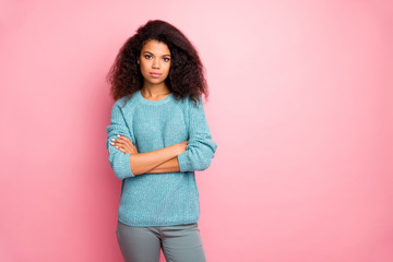 Portrait of her she nice attractive lovely charming pretty trendy fashionable serious content wavy-haired girl folded arms isolated over pink pastel color background