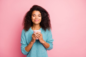 Close-up portrait of her she nice attractive lovely winsome pretty charming cute cheerful cheery...