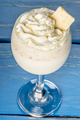 Coconut, cream and white chocolate bounty cocktail