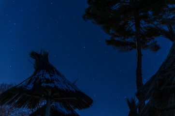 noc i śnieg i gwiazdy  © wedrownik52