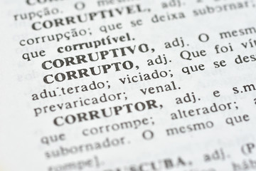 A palavra Corrupto impressa num dicionário