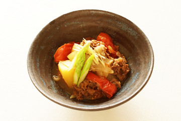 トマト肉じゃが