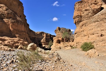 Sesriem Canyon from inside in Namibia desert, Sossusvlei, Namib Naukluft Nationalpark