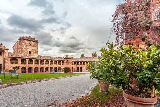Tuscany Typical Picturesque old Guest houses Travel Italy