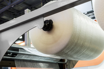 packaging machine and rolls of bubble wrap for packaging of finished products