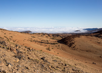 Fototapeta na wymiar climbing the teide volcano landscape from above
