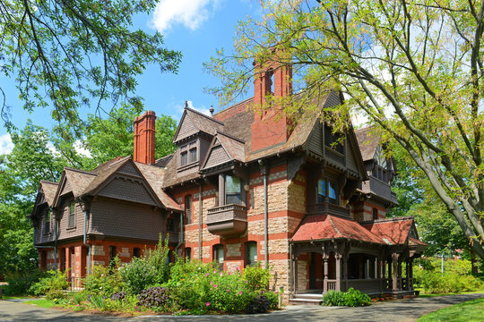 Historic House In Downtown Hartford, Connecticut, USA. 