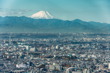 Der Fuji-san über Tokyo