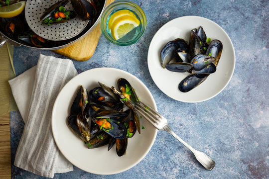 Mussels on the table