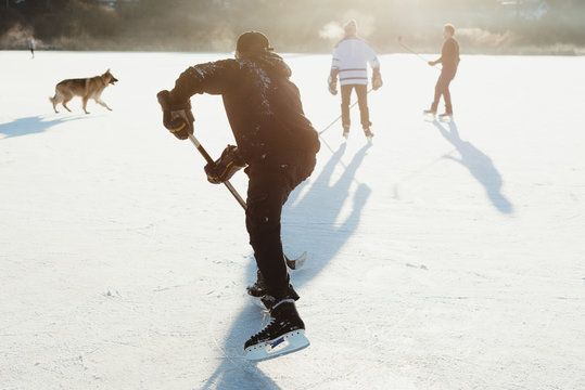 Outdoor hockey