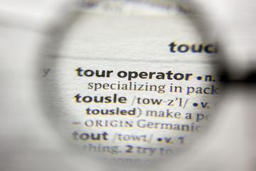The word or phrase Tour operator in a dictionary.